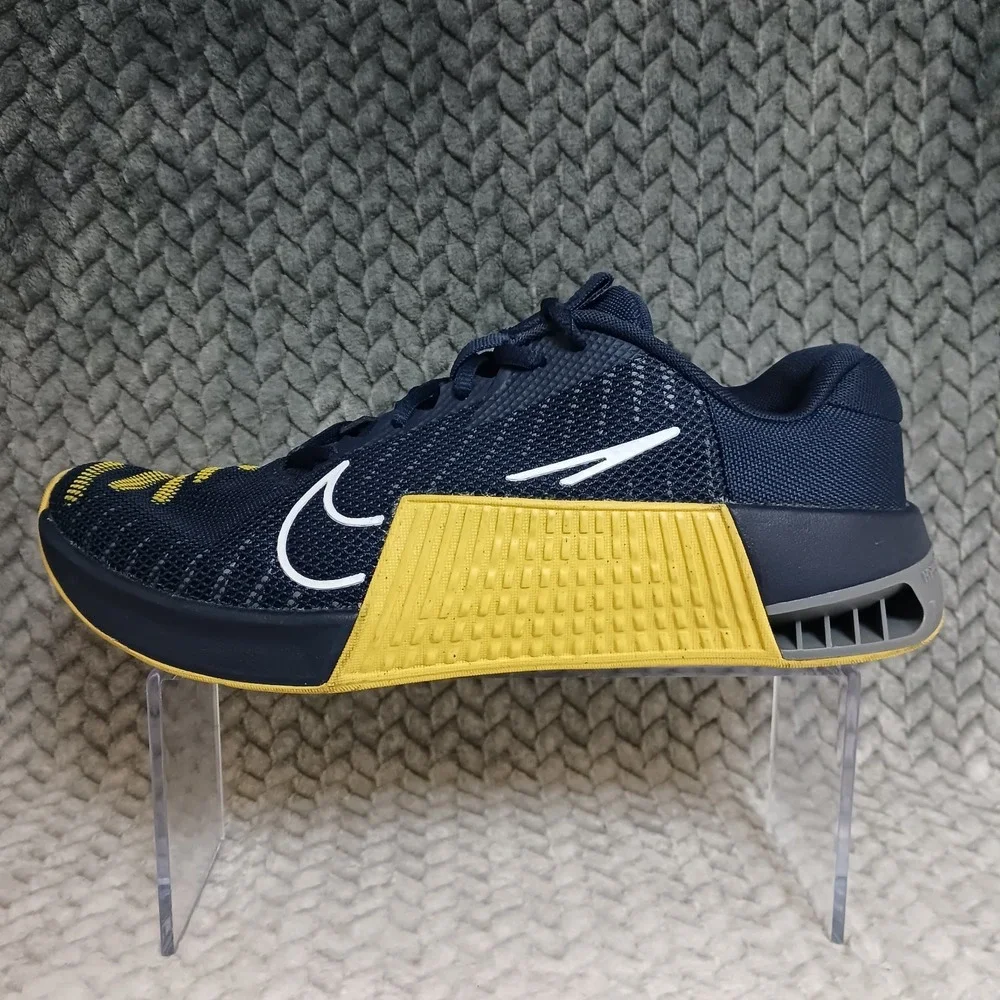 Nike Metcon 9 TB Michigan Men's Workout Training Shoes Navy Blue Yellow Sz 9.5